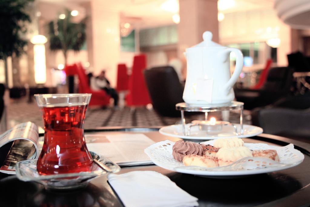 Eser Premium Hotel & Spa Büyükçekmece Eksteriør bilde Turkish tea