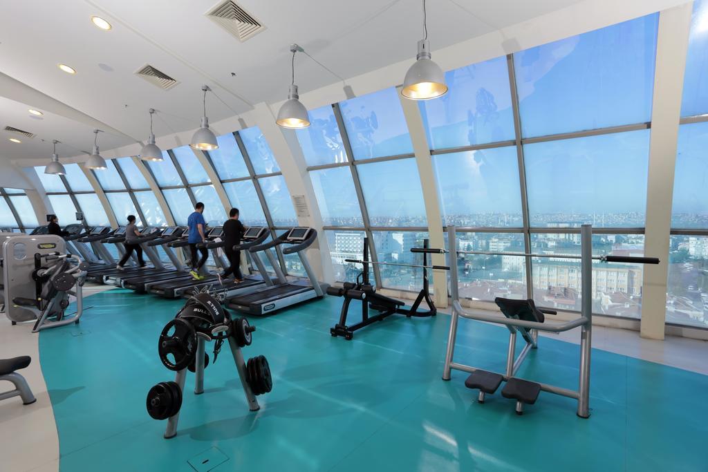 Eser Premium Hotel & Spa Büyükçekmece Eksteriør bilde The gym at the 101 building